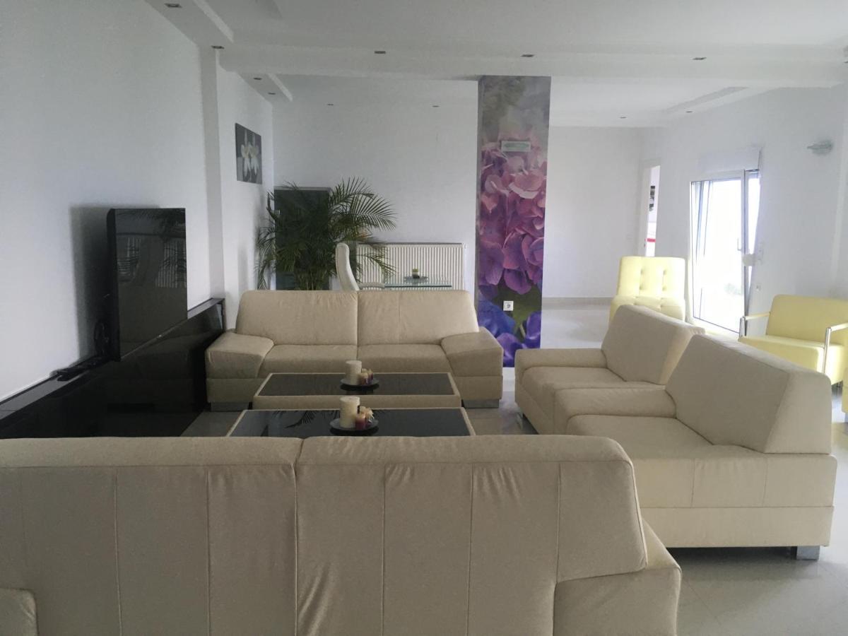Villa Evita Mesongí Exteriér fotografie