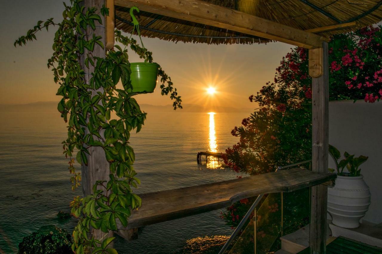 Villa Evita Mesongí Exteriér fotografie